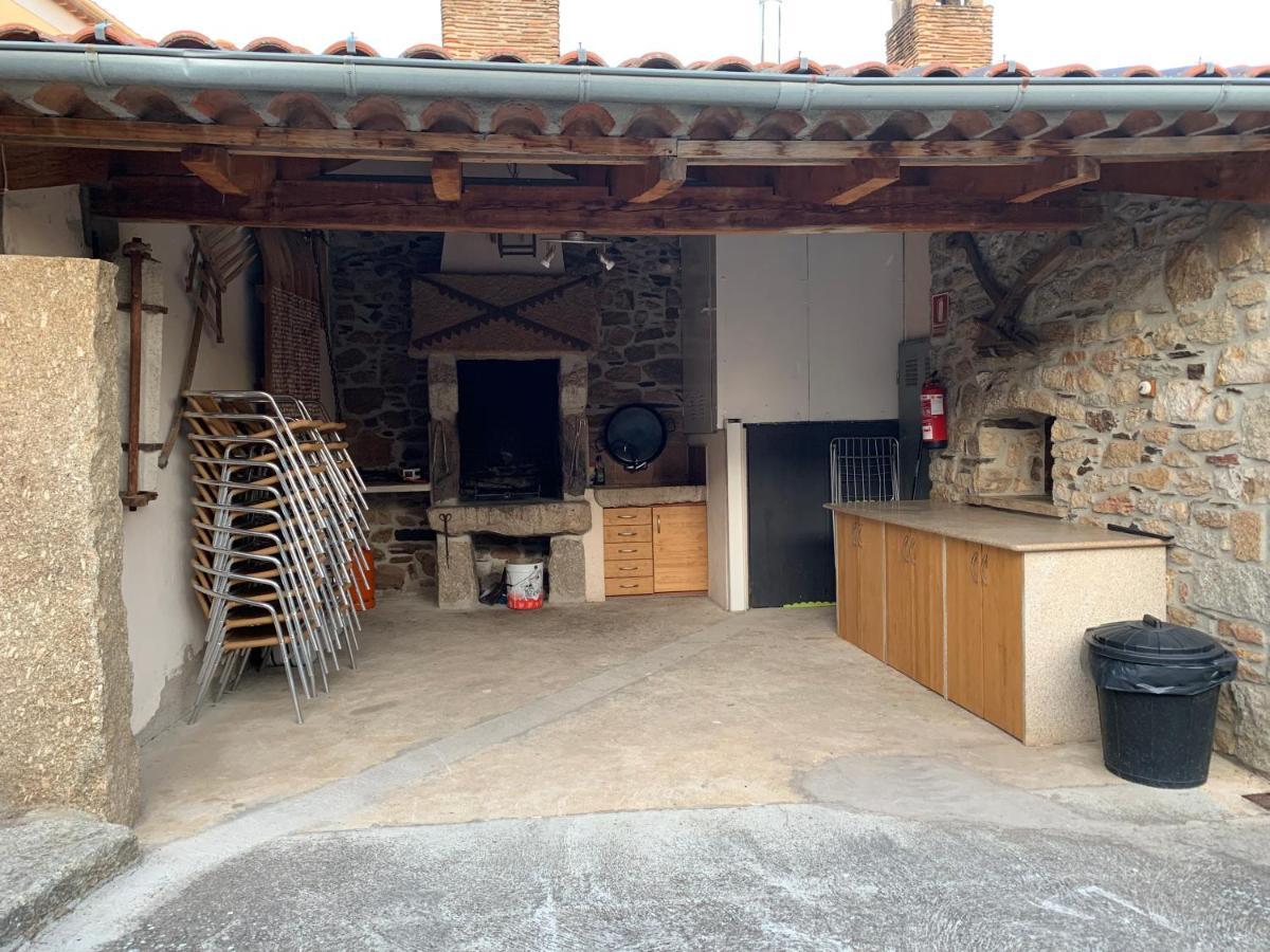 Habitaciones Rurales La Vertedera I Villar de Ciervo Bagian luar foto